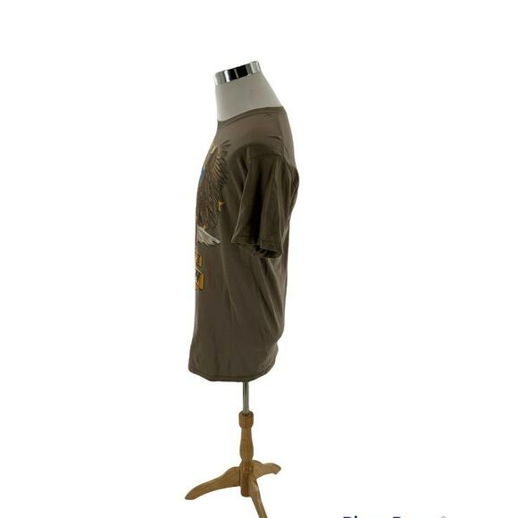 Patriotic T-Shirt Men's Size Medium Short Sleeve Graphic Logo Brown Casual Top - Picture 4 of 8